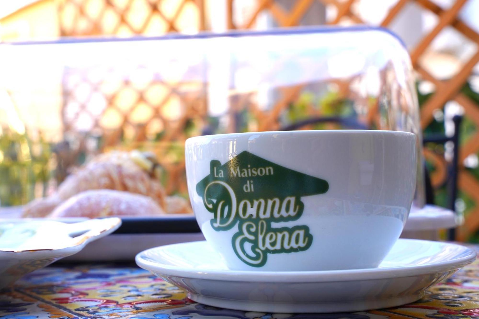 La Maison Di Donna Elena Acomodação com café da manhã Cercola Exterior foto